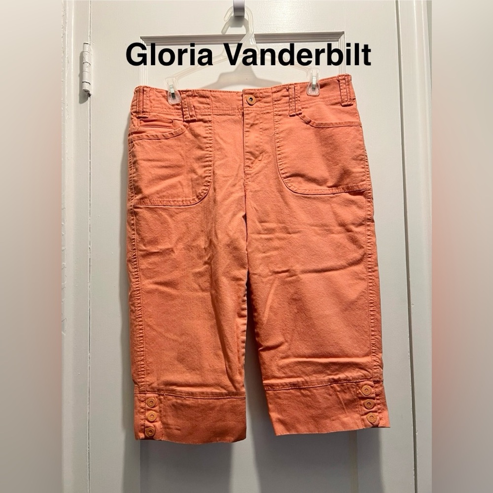 Gloria Vanderbilt Capris Size 8